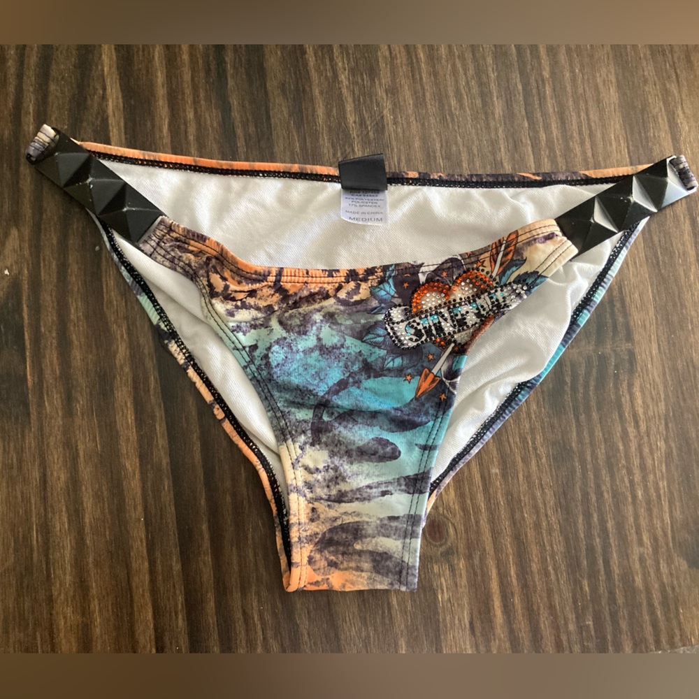 Women’s sinful swimsuit bottoms